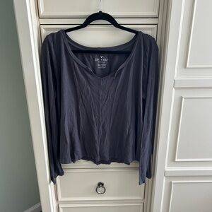 American Eagle Charcoal Long Sleeve Blouse